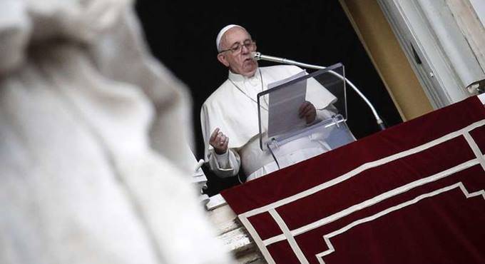 Papa Francesco: “Amare Dio e il prossimo sono la vera forza del credente”