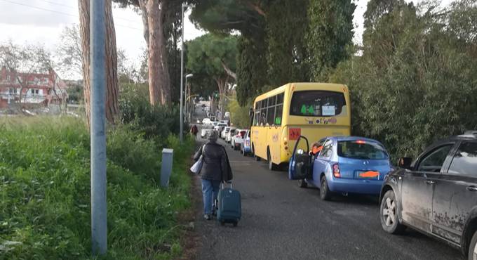 Fiumicino, Fata e Feola: “Il marciapiede in via di Granaretto una vittoria per tutti noi”