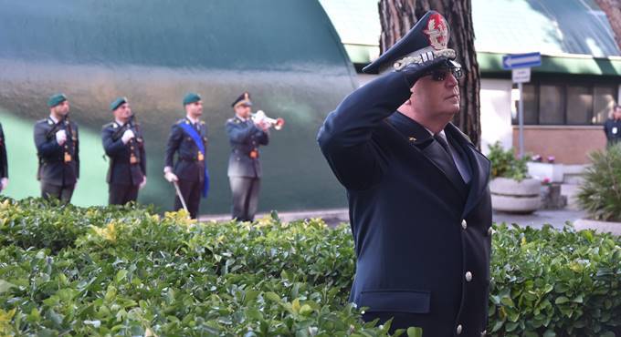 All’aeroporto di Fiumicino la solenne cerimonia militare in ricordo del finanziere Antonio Zara