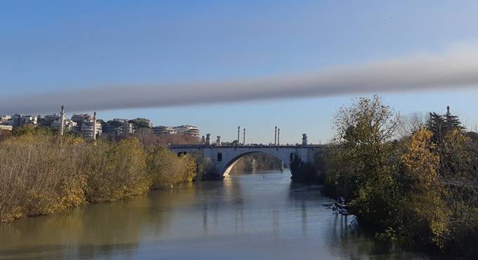 Maxirogo nell’impianto rifiuti Tmb di via Salaria, nube tossica invade il centro di Roma