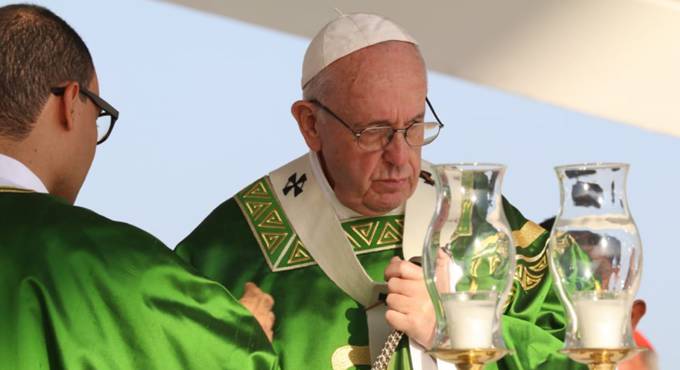 Gmg, il Papa ai giovani: “Dio vi ha sognati per vivere adesso, il vostro futuro è ora”