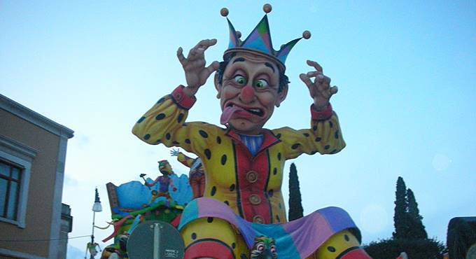 Testa di Lepre, sfilata di carri e balli in maschera: ecco il programma del Carnevale 2019