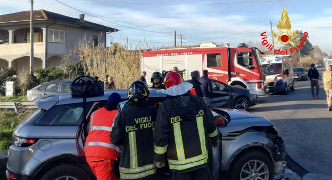Terracina, incidente stradale sulla Migliara 56: due morti, un ferito