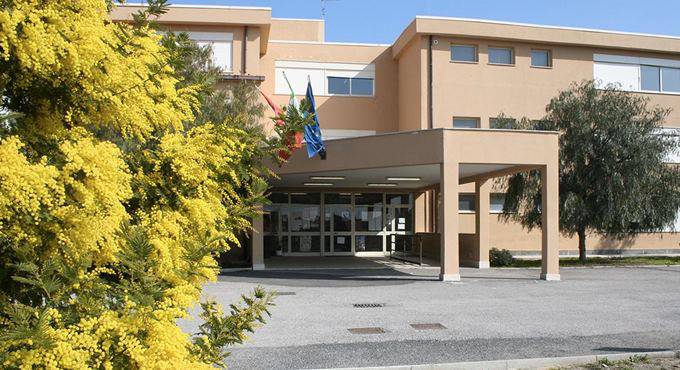 Carenze di aule a Fiumicino, Montino: “Individuata l’area per costruire un nuovo liceo”
