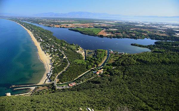Sabaudia, istituzioni unite per valorizzare il lago di Paola