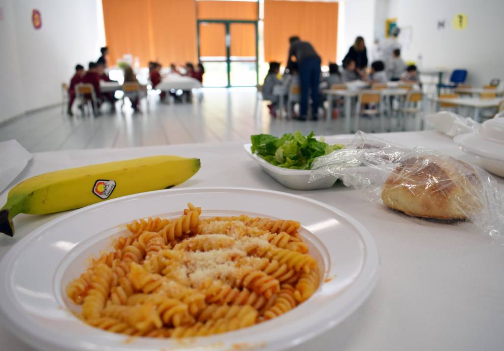 Refezione scolastica ad Anzio: ultime due settimane per le iscrizioni online