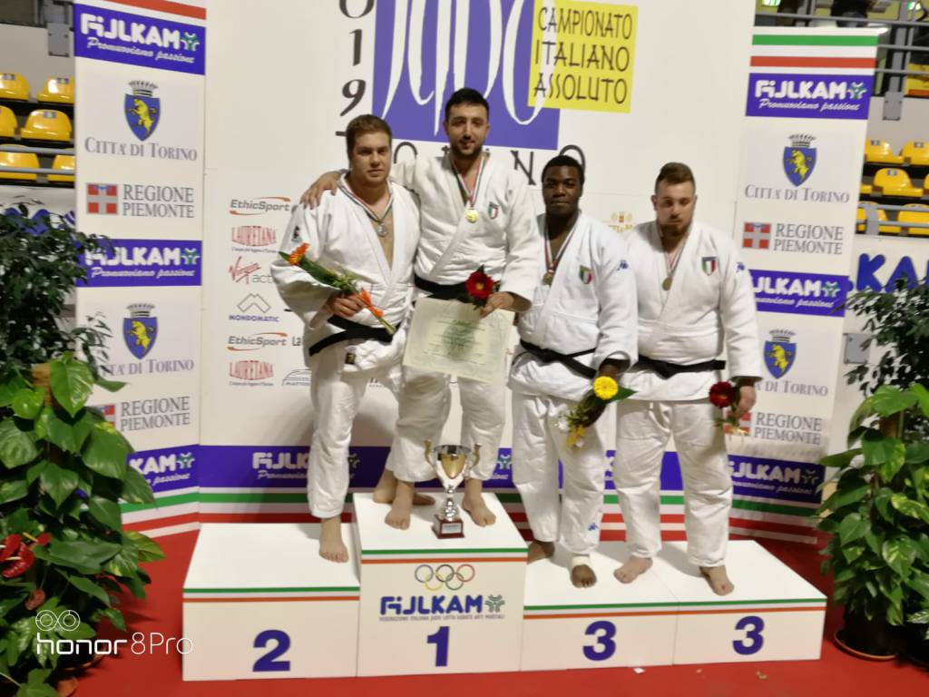 Fiamme Gialle, la squadra maschile del judo prima in Italia