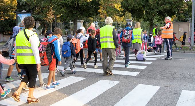 A Cerveteri parte il progetto “Pedibus”, per un tragitto da casa a scuola più sostenibile