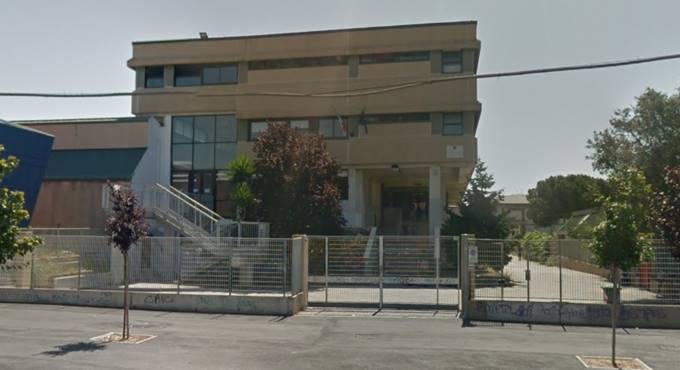 Covid-19, l’Istituto Melone di Ladispoli: “I ragazzi hanno bisogno della scuola”