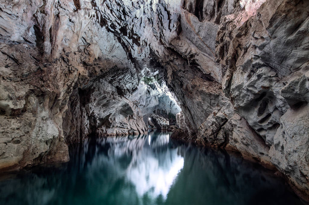 Grotte di Pertosa-Auletta: un sistema museale, dedicato al suolo e alla speleo-archeologia