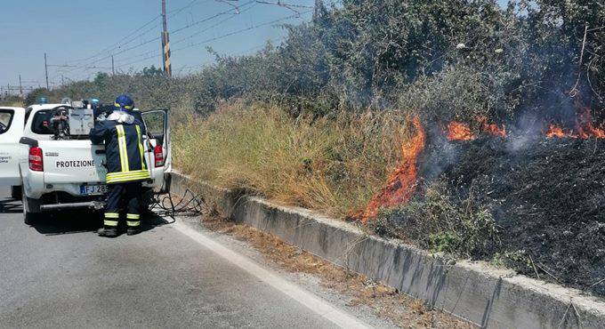 Civitavecchia, rischio incendi estivi: scatta l’ordinanza