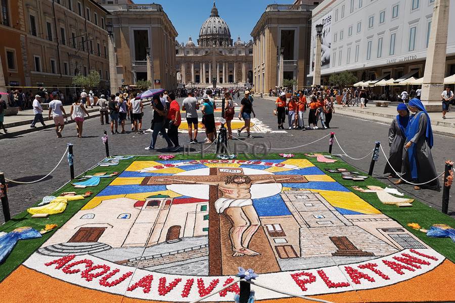 Roma: festa dei Santi Pietro e Paolo, Infiorata Storica 2019