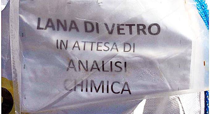 Fratelli d’Italia: “Lana di vetro abbandonata a Fiumicino, rassicurazioni non convincenti”