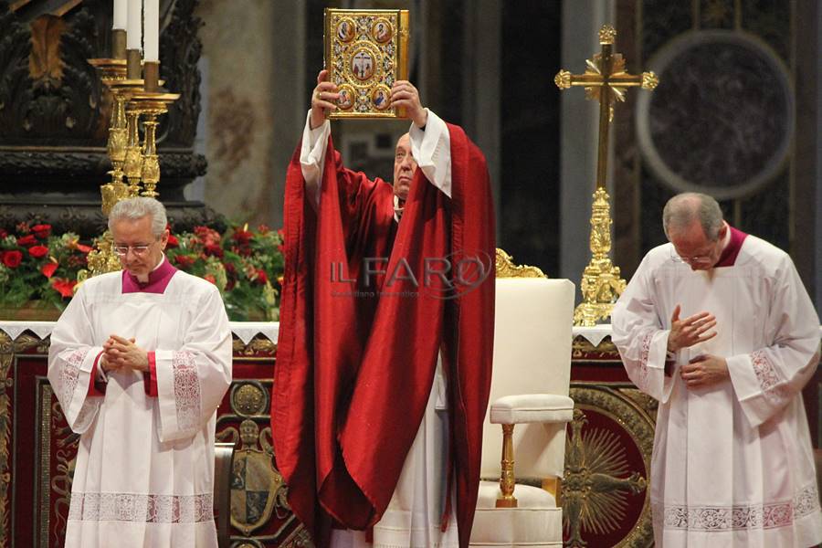 Messa di Papa Francesco nella festa dei Santi Pietro e Paolo