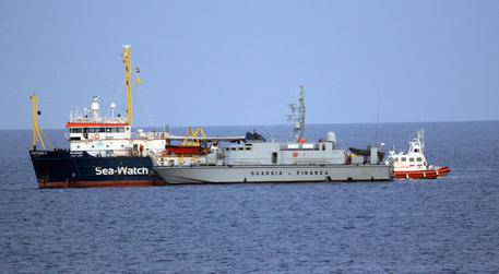 Sea Watch: 40 Organizzazioni scrivono al presidente Conte chiedendo con urgenza un porto sicuro