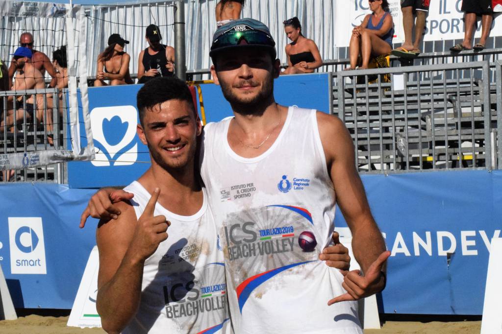 ICS Beach Volley Tour Lazio, a Terracina conquistano l’olimpo Culiani-Fiore e Titta-Ferenciac