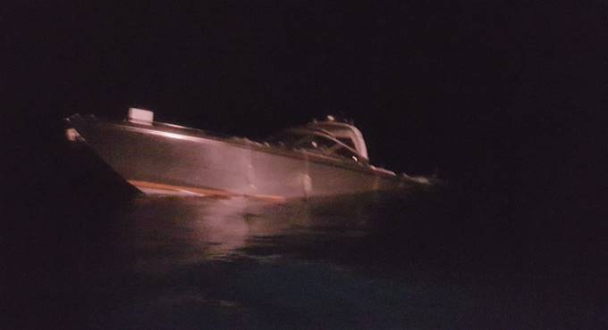 Barca affonda nella notte al largo di Gaeta: passeggeri salvati dalla Guardia Costiera