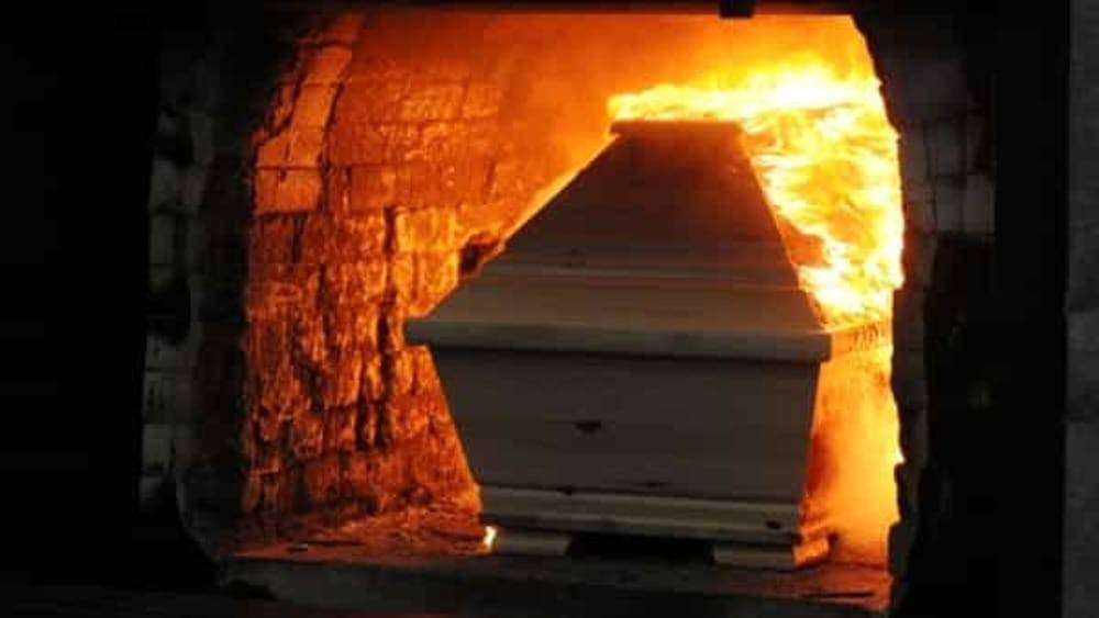 Civitavecchia, fuoriuscite anomale di fumo dal Crematorio: cittadini in allarme