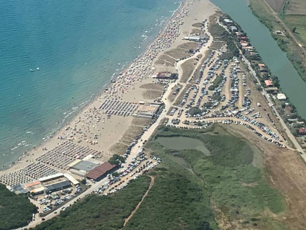 Fine settimana “sold out” per le spiagge di Tarquinia