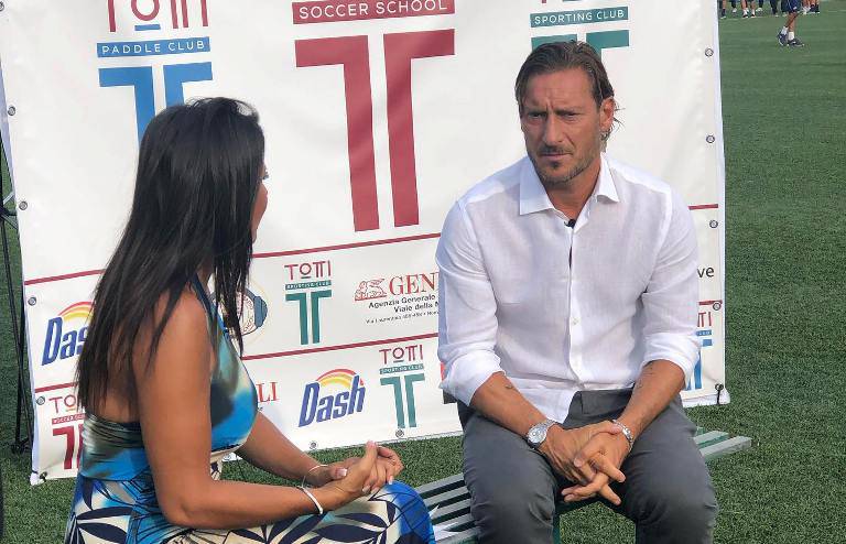 Trofeo Francesco Totti, il capitano della Roma inaugura il torneo alla Longarina