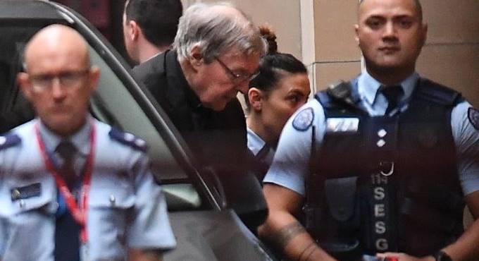 Pedofilia nella Chiesa, confermata in appello la condanna al cardinale Pell