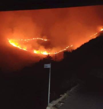 Il fuoco “mangia” le colline di Formia, operazioni di spegnimento durate circa 15 ore