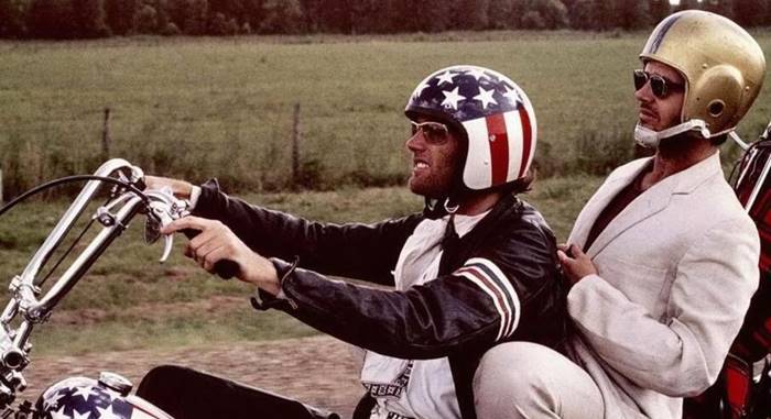 Hollywood in lutto: addio a Peter Fonda, l’icona di “Easy Rider”