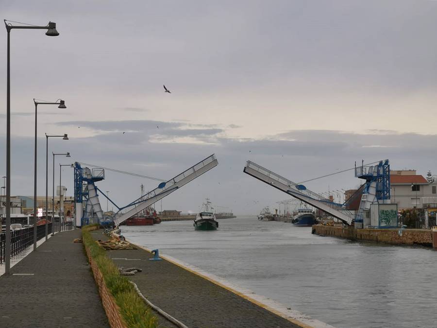 Fiumicino, Ponte 2 Giugno e passerella pedonale: dal 2 aprile in vigore i nuovi orari estivi