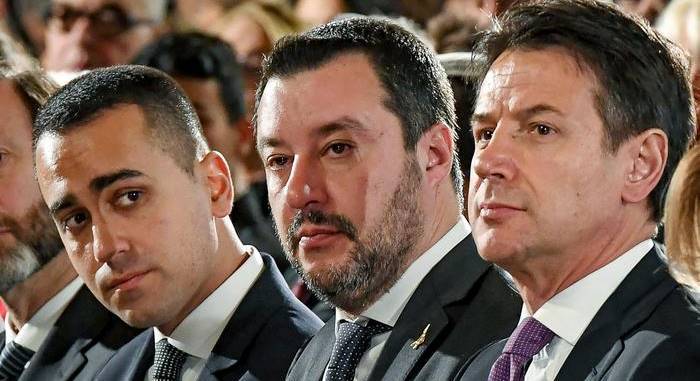 Governo, la Lega: “Voto unica alternativa, la parola torni agli italiani”