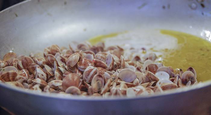 Spaghettongola 2019, battuti tutti i record: cucinati 60 quintali di pesce per 40mila persone