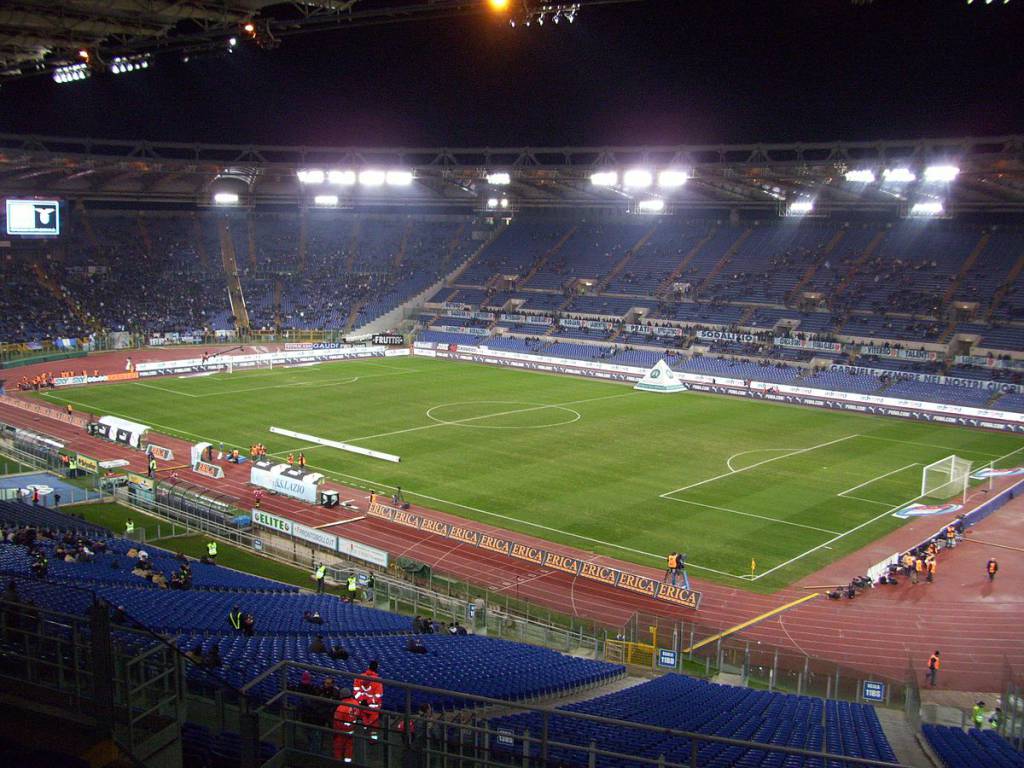 Roma-Borussia, calci e pugni agli steward: sei tifosi tedeschi puniti col Daspo