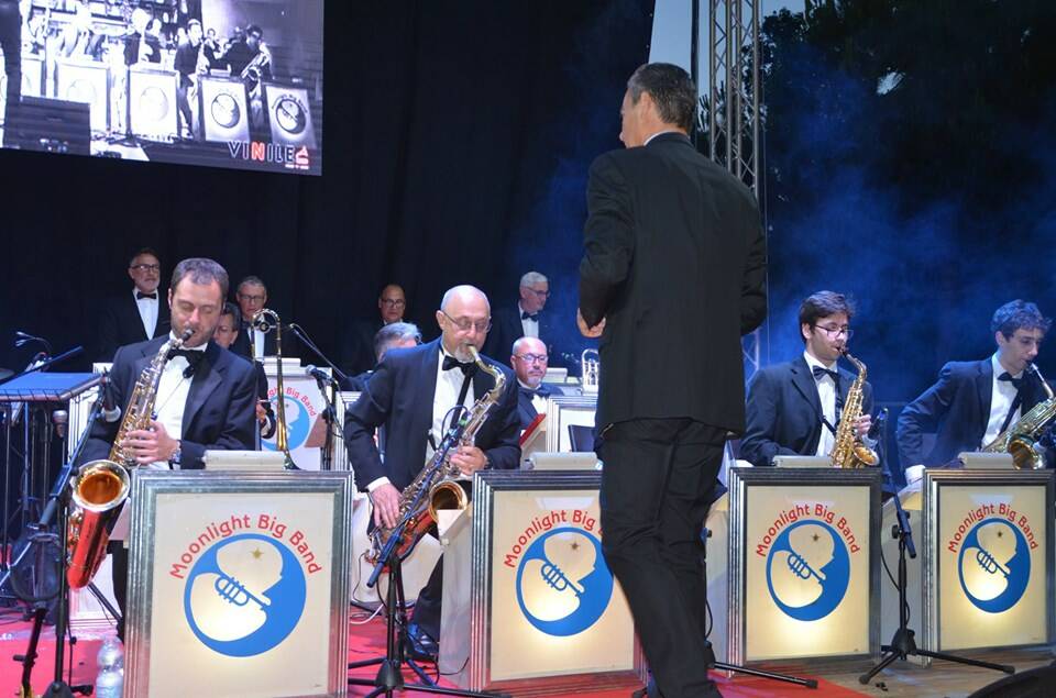 Fiumicino, al Museo del Saxofono la Moonlight Big Band in concerto