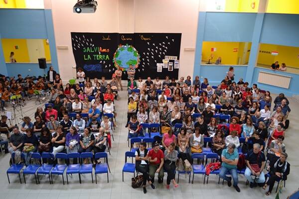 Erasmusday a Terracina, successo di pubblico per l'evento organizzato presso l'istituto Montessori