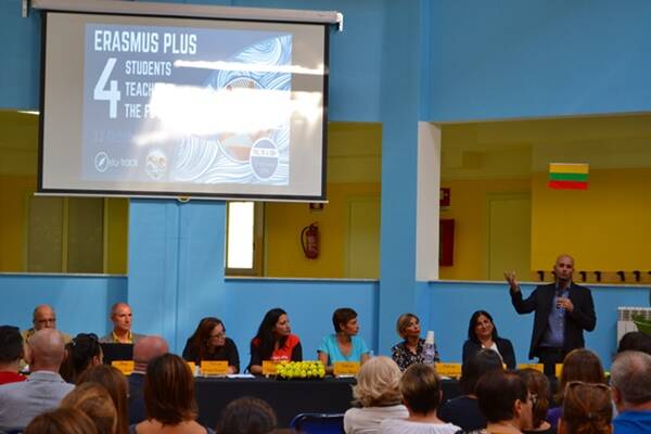 Erasmusday a Terracina, successo di pubblico per l’evento organizzato all’istituto Montessori