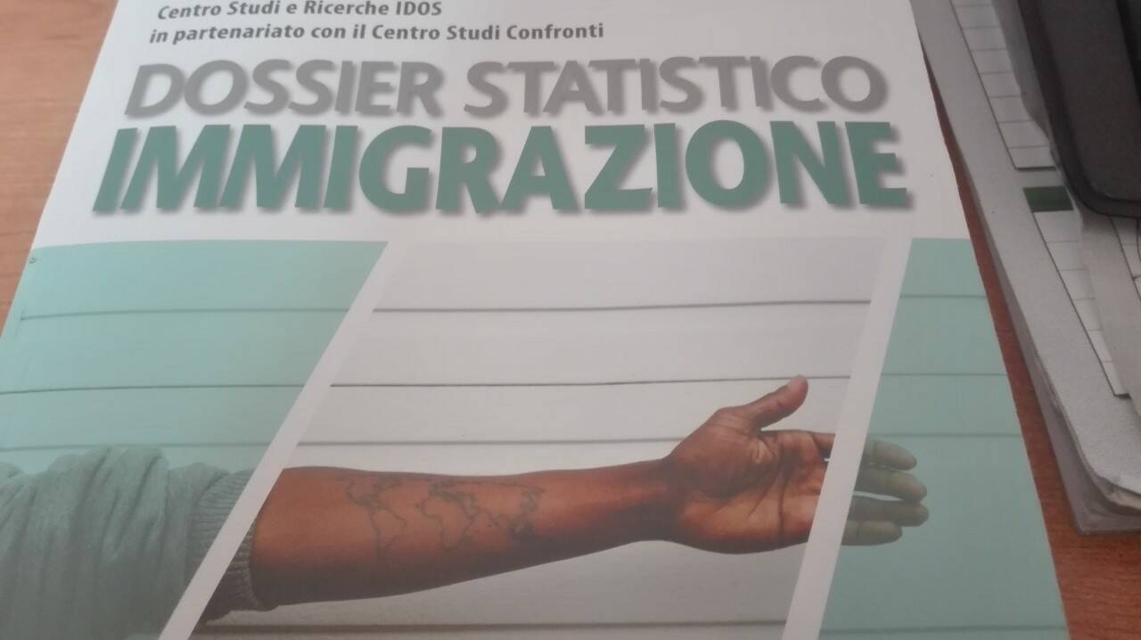Ancora più di 1 milione gli italiani senza cittadinanza: anticipazioni dal Dossier Statistico Immigrazione 2019