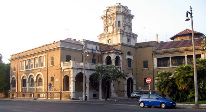 Il Pd: “Riaprire subito gli uffici di Aequa Roma nel X Municipio”