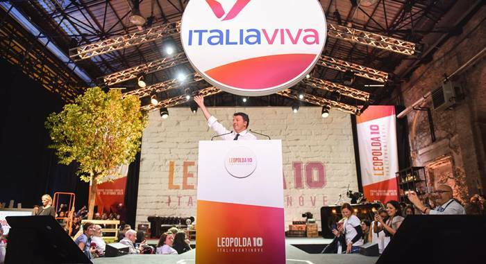 Renzi alla Leopolda: “No a polemiche col Pd”, poi l’attacco a Salvini e al centrodestra – VIDEO