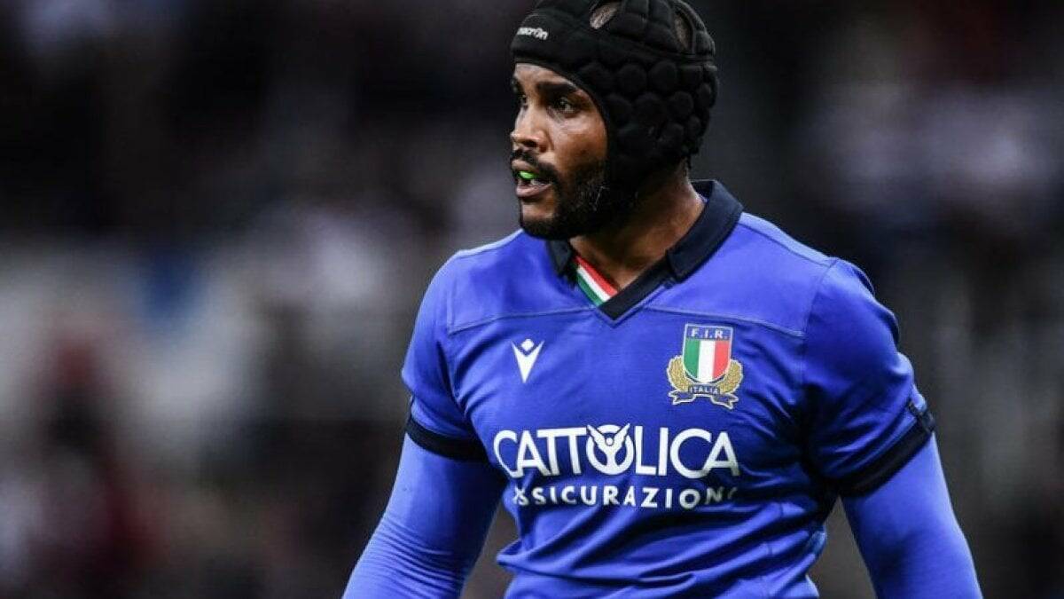 “Negro di m… torna al paese tuo”, insulti razzisti al giocatore dell’Italrugby Maxime Mbandà