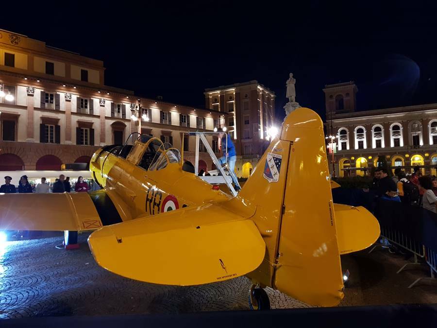 T6 North American, l&#8217;aereo giallo di via Portuense in mostra a Forlì
