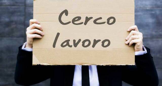 Blocco licenziamenti, ViviAmo Fiumicino: “La scadenza si avvicina, ma chi dà risposte ai lavoratori?”