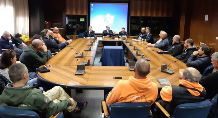 Prove di collaborazione tra Guardia Costiera Lazio e operatori subacquei per la salvaguardia del mare