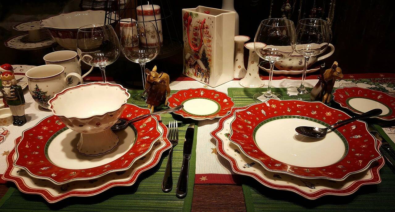 La tradizione tutta italiana di festeggiare a tavola Natale e Capodanno