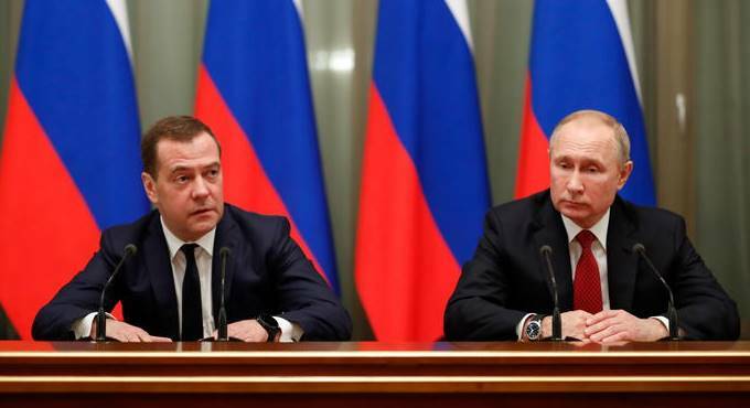 Russia, Putin vuole riformare la costituzione: il governo si dimette
