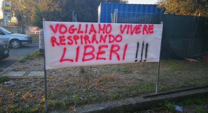 Valle Galeria in rivolta: politici e cittadini uniti per dire “no” alla discarica a Monte Carnevale