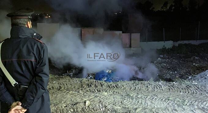 Incendio di materiale tossico nella notte, denunciato imprenditore di Ladispoli