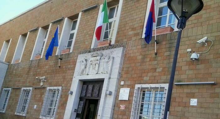 Siccità, il sindaco di Pomezia firma l’ordinanza anti-spreco: nuove regole sull’uso dell’acqua