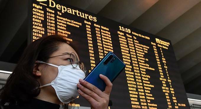 Coronavirus, 400 brandine a Fiumicino per i cinesi bloccati in aeroporto
