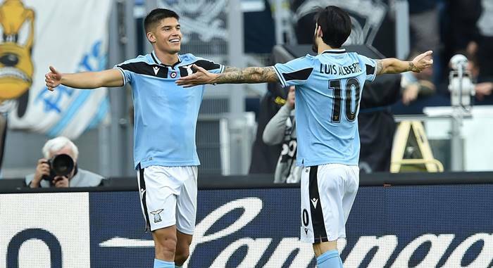 Serie A, la Lazio stende il Bologna e vola in vetta alla classifica