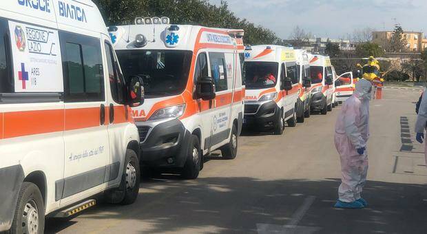 Latina, blocco delle ambulanze al “Goretti” per l’aumento di posti letto per il Covid-19