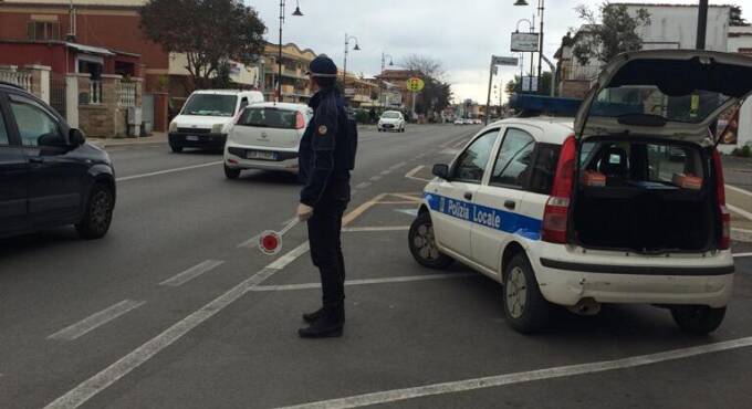 Coronavirus, continuano i controlli della Polizia Locale di Ardea: fermate 45 persone